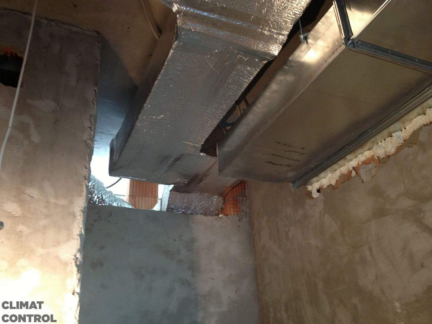 Монтаж вентиляции в квартире, в Казани