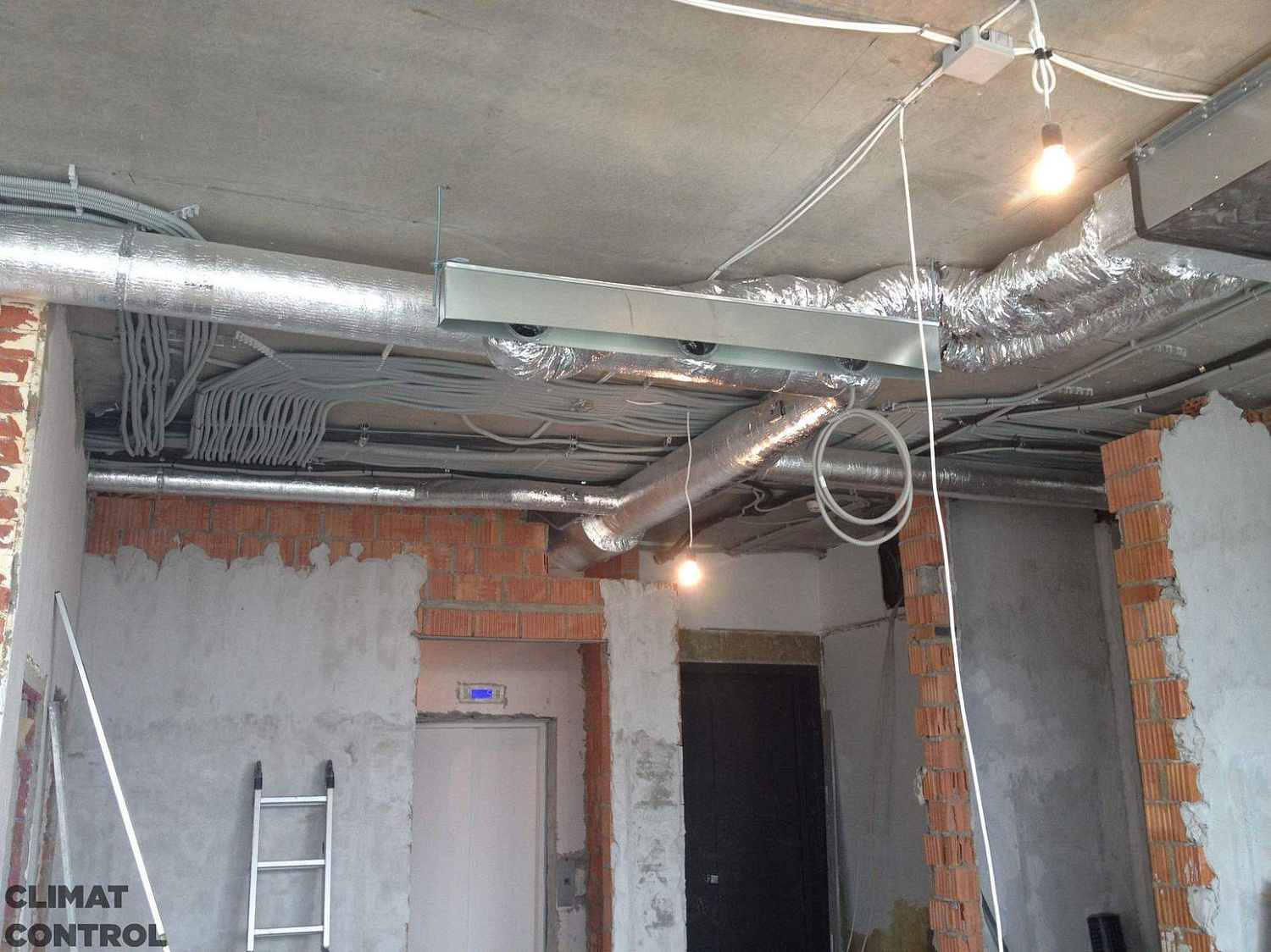 Монтаж вентиляции в квартире, в Казани